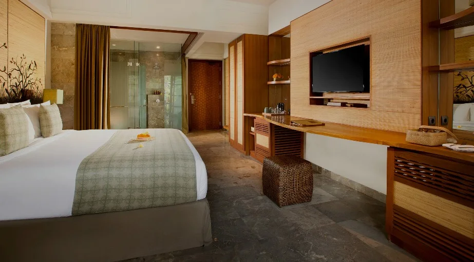 Premier Room